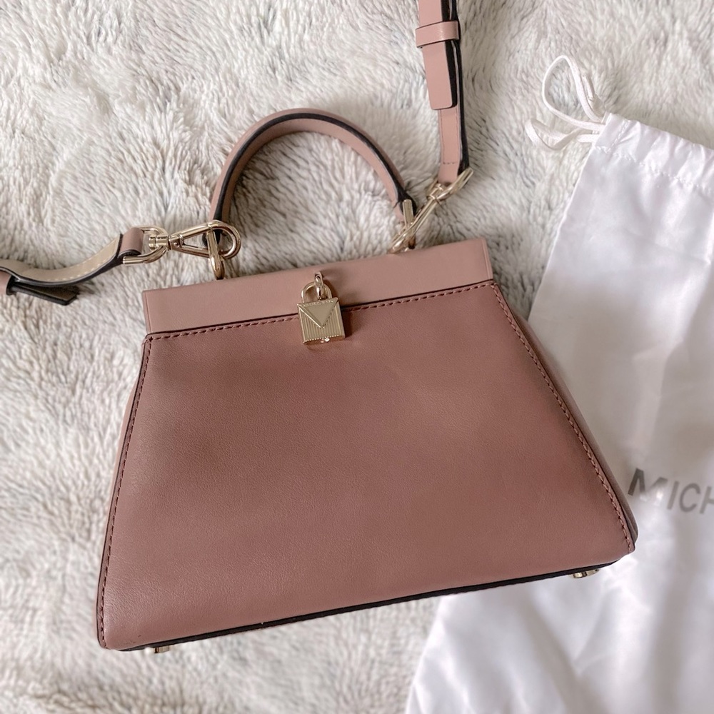 NWOT Small Michael Kors Leather Bag - Picture 3 of 3